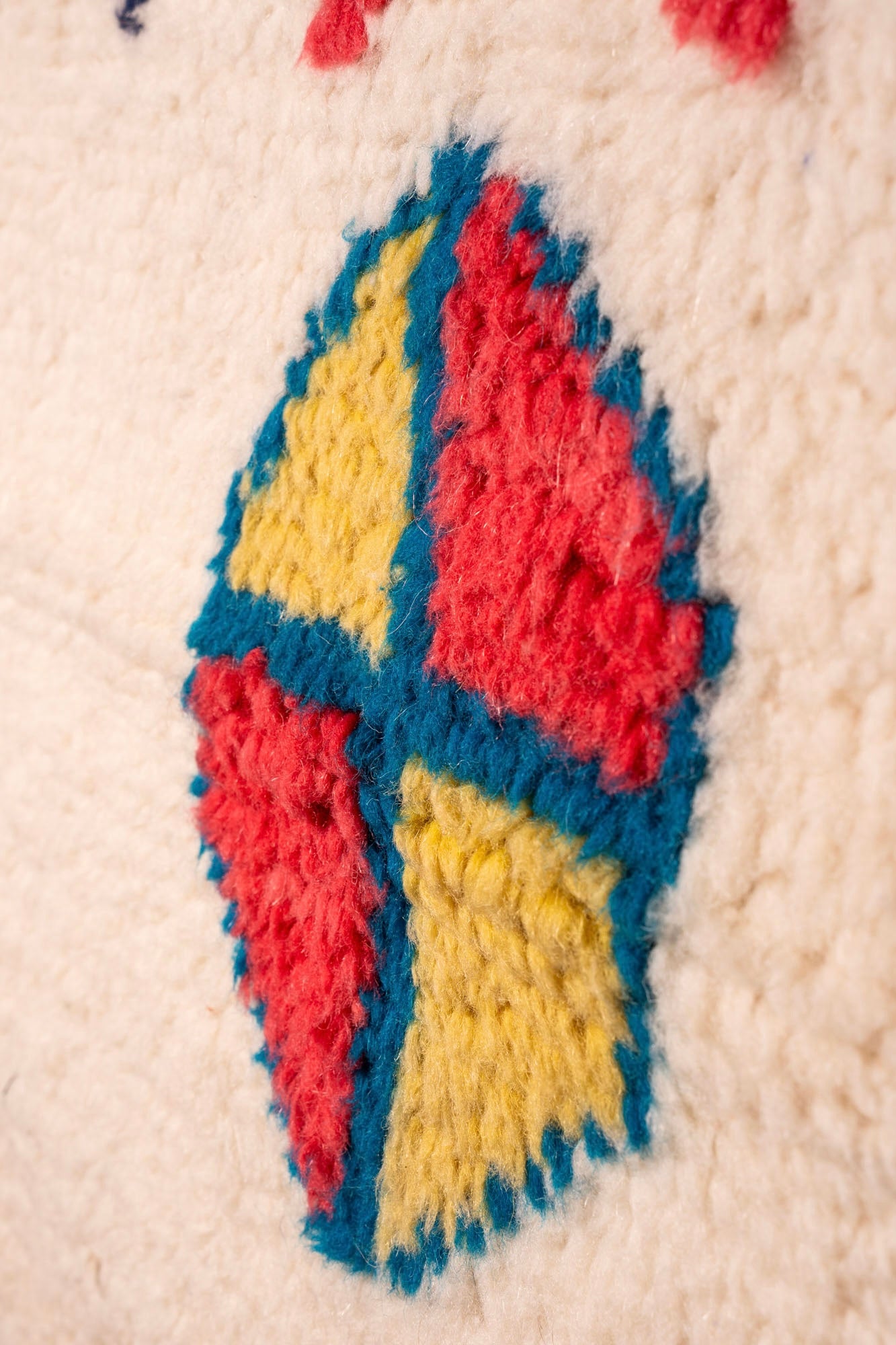 Azilal Rug 135cm x 103 cm AZ-0020