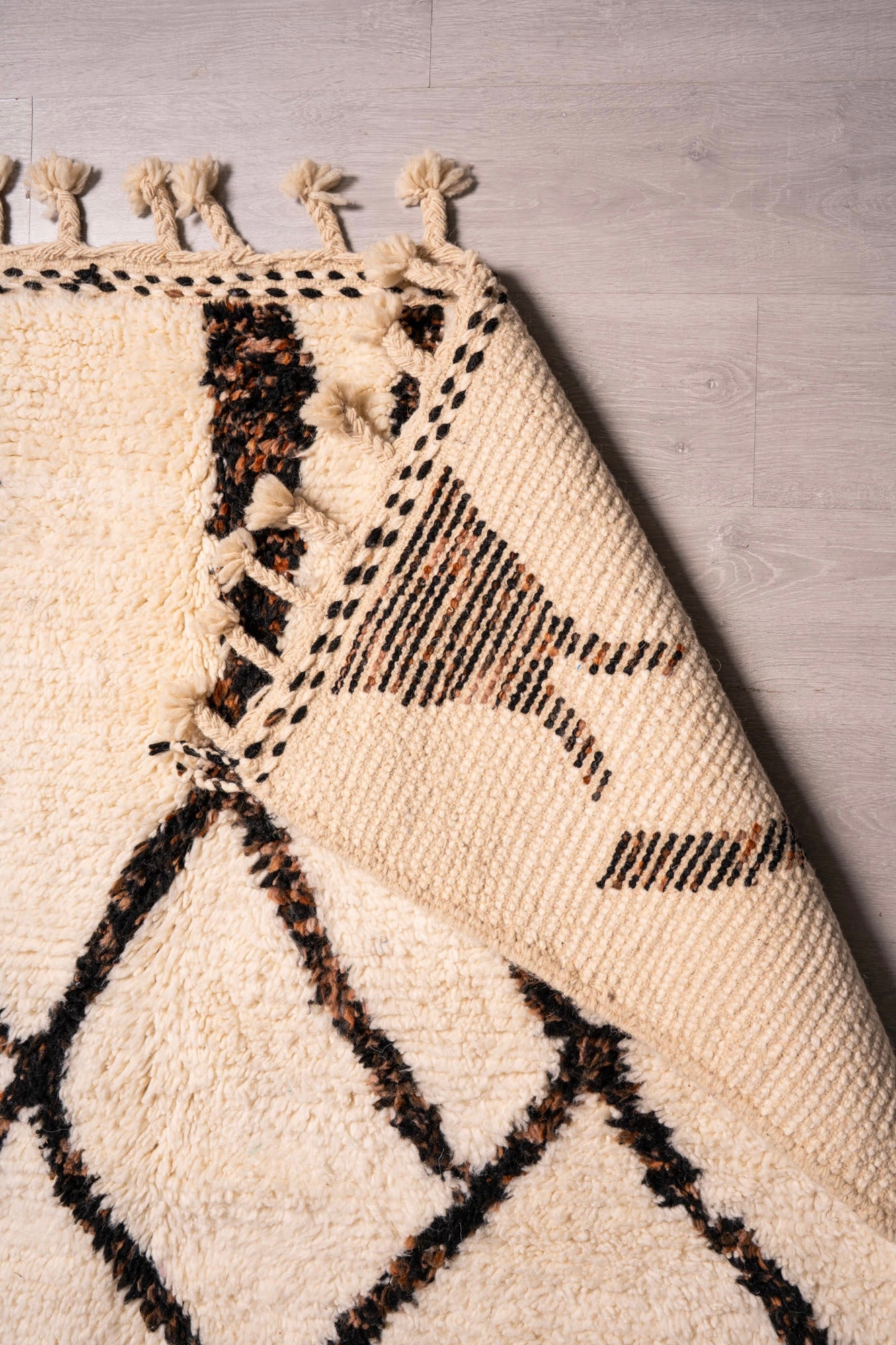 Azilal Rug LARGE 252cm x 162cm AZ-0012