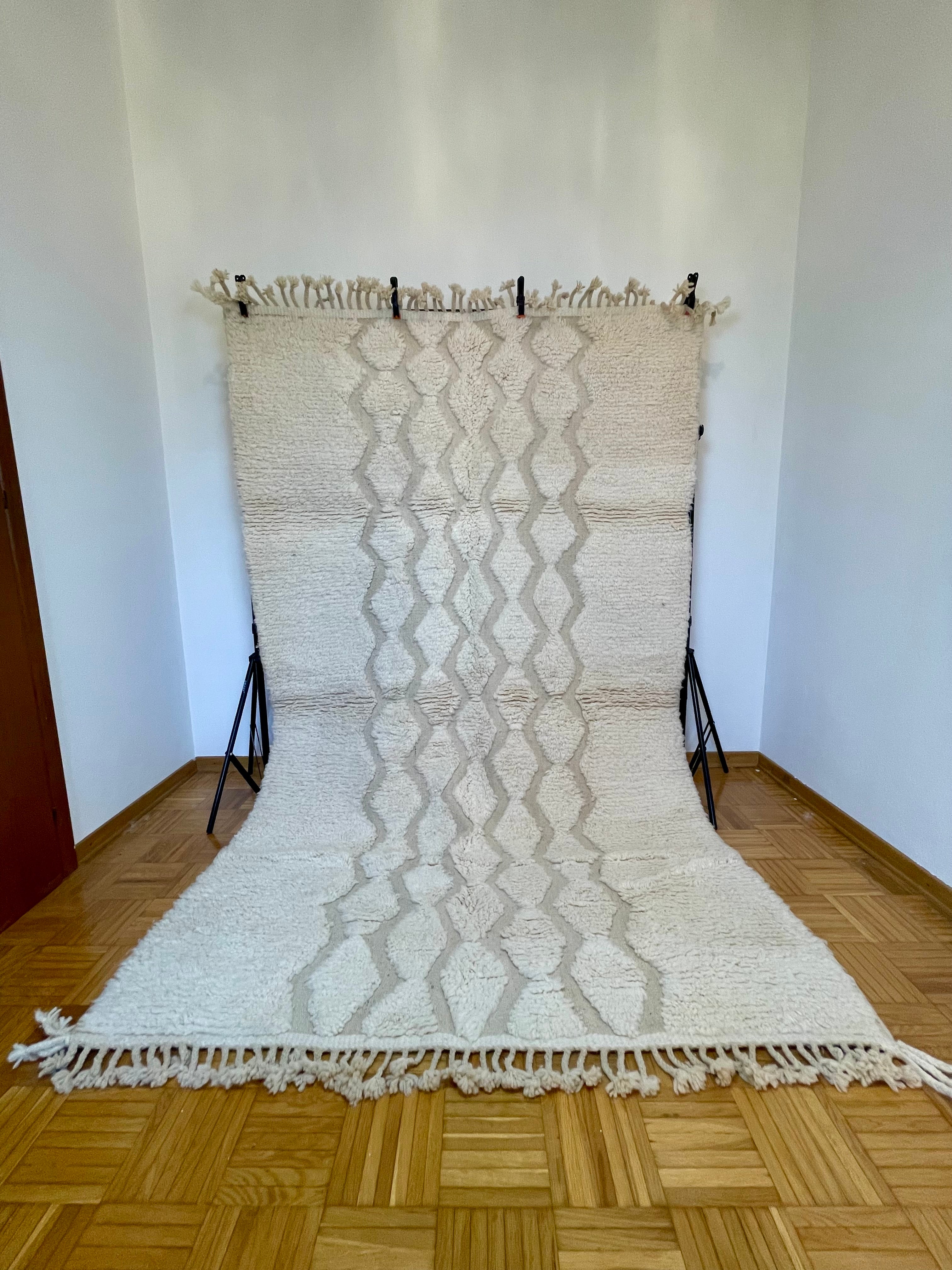 Mrirt Rug LARGE MR-0001