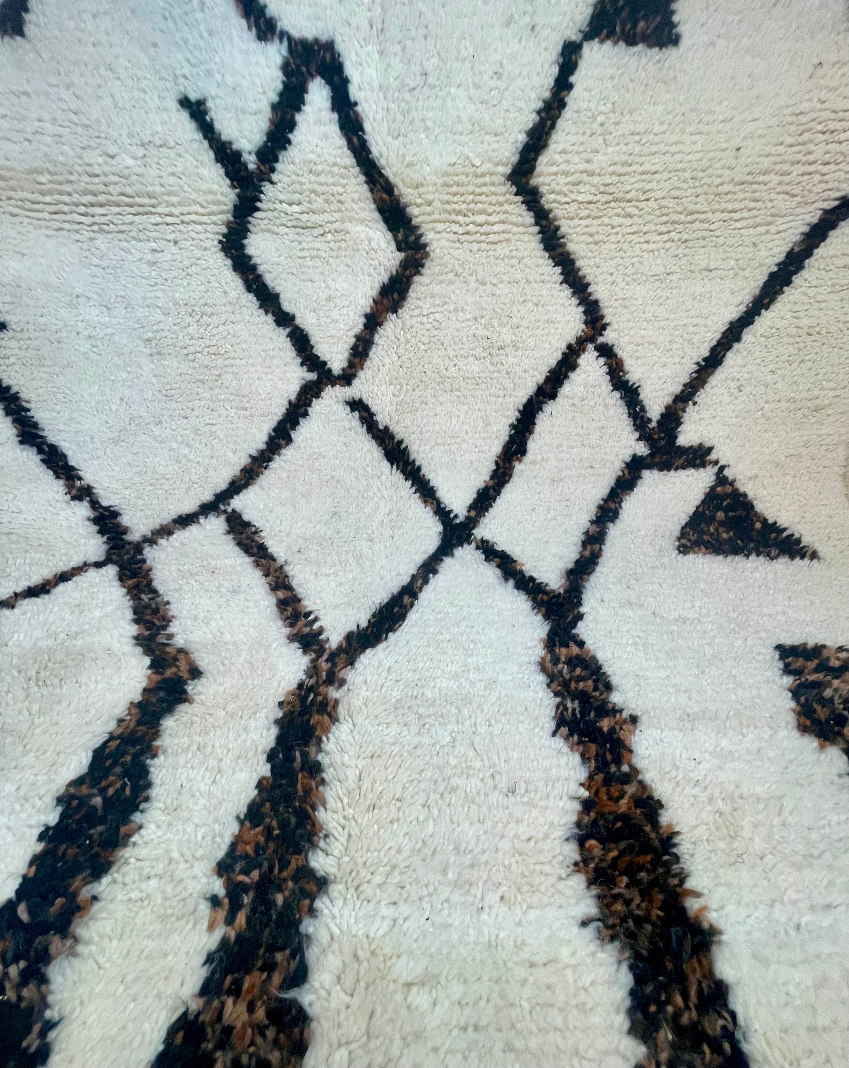 Azilal Rug LARGE AZ-0012